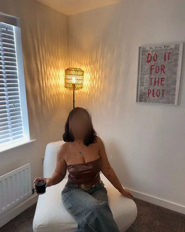 Chloé - Image 2