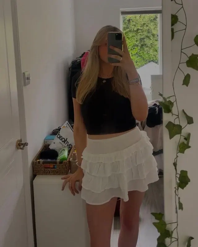 Nadia - Image 2