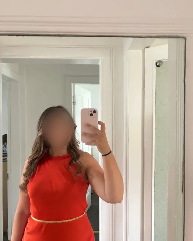 Jennifer - Image 8
