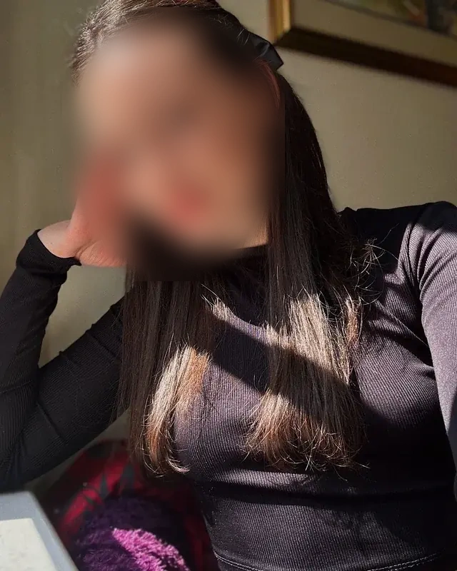 Justine - Image 6